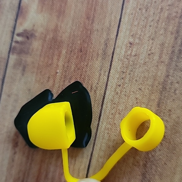 Bear with Book Silicone 10mm / 0.4 in Straw Topper Cap Accessory - Picture 2 of 3